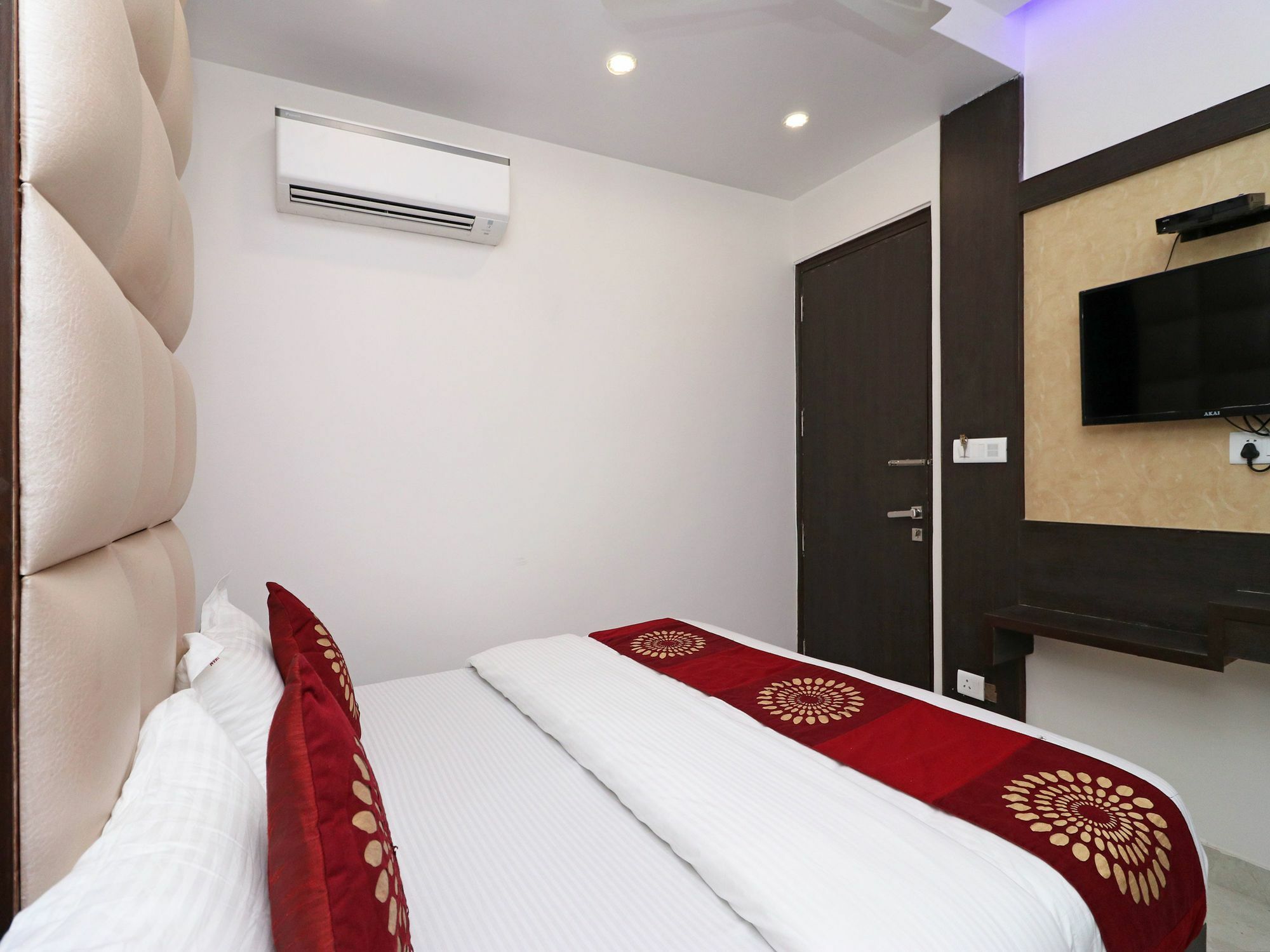 Oyo 11593 Hotel Aman Guest House Nowe Delhi Zewnętrze zdjęcie