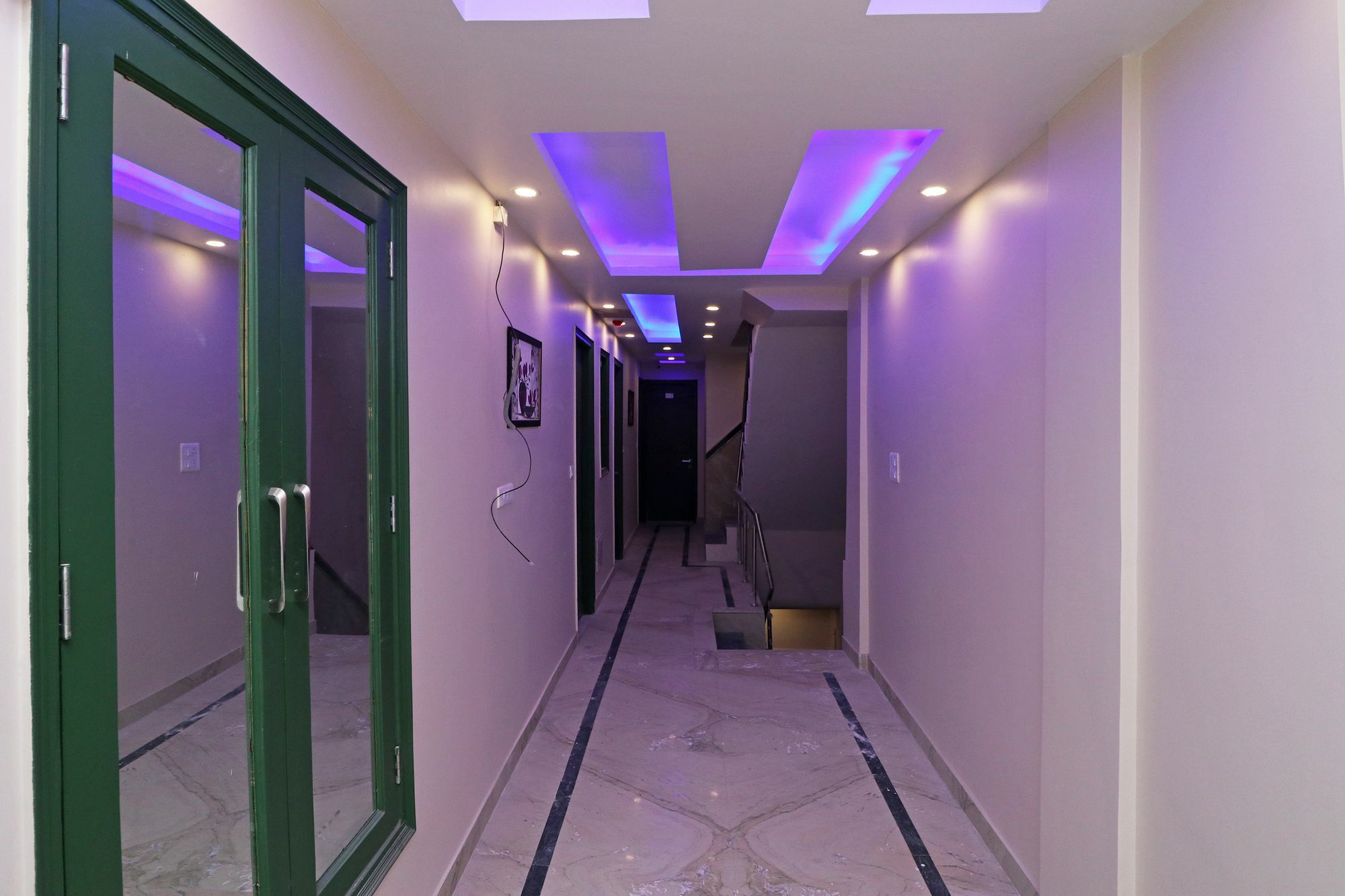 Oyo 11593 Hotel Aman Guest House Nowe Delhi Zewnętrze zdjęcie